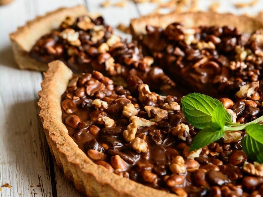 Chocolate and pecan pie