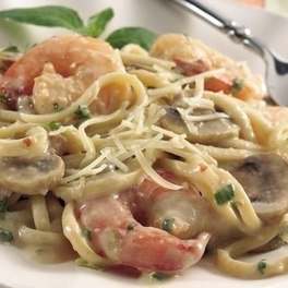 Creamy seafood pasta