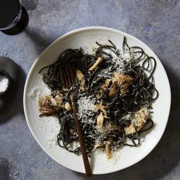Black pasta with mushrooms